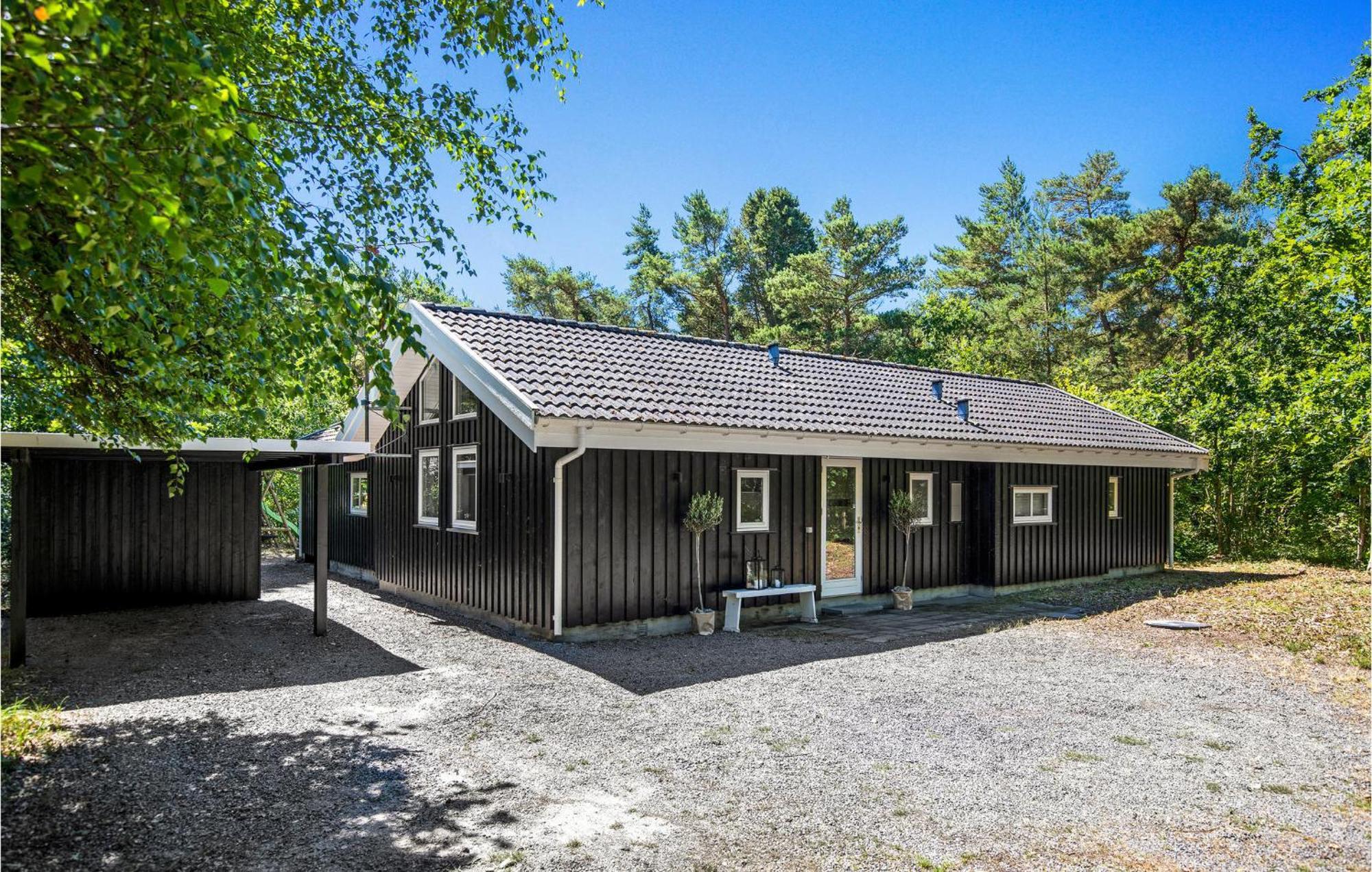 Awesome Home In Nexo With Sauna Snogebæk Eksteriør bilde